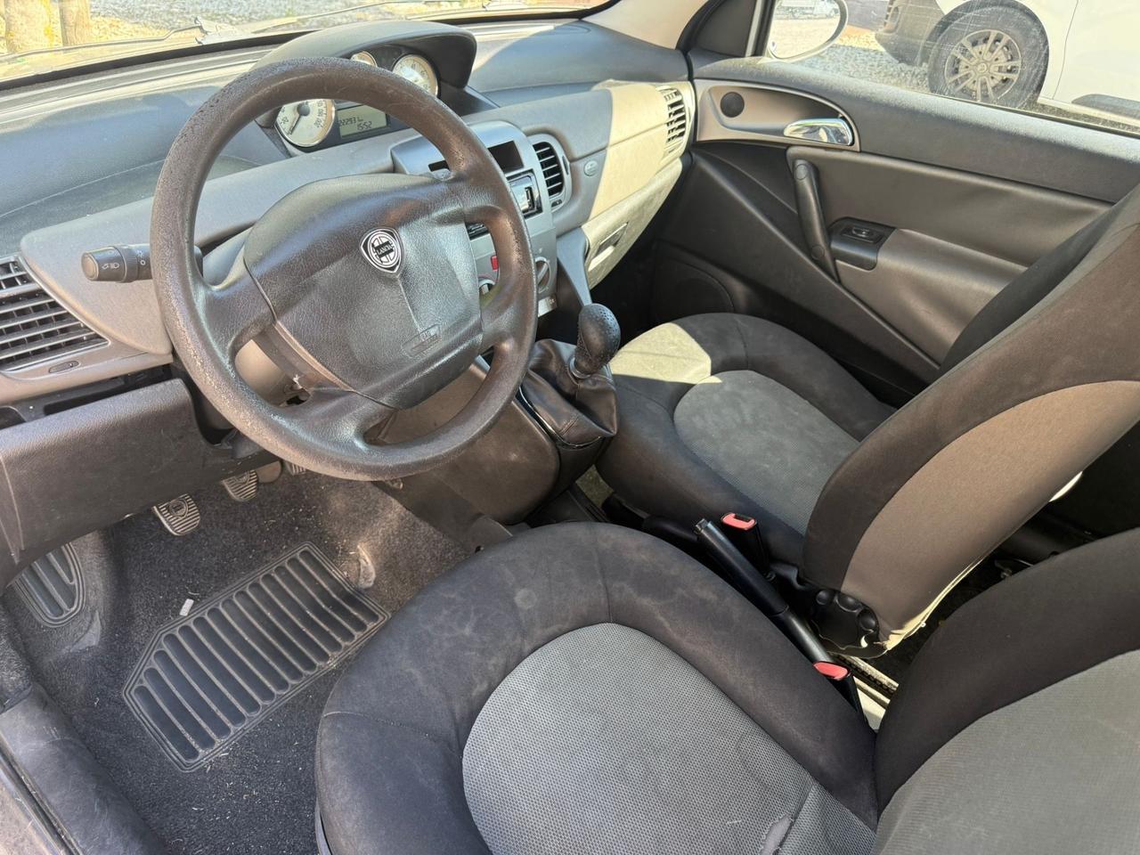 Lancia Ypsilon 1.2 Oro