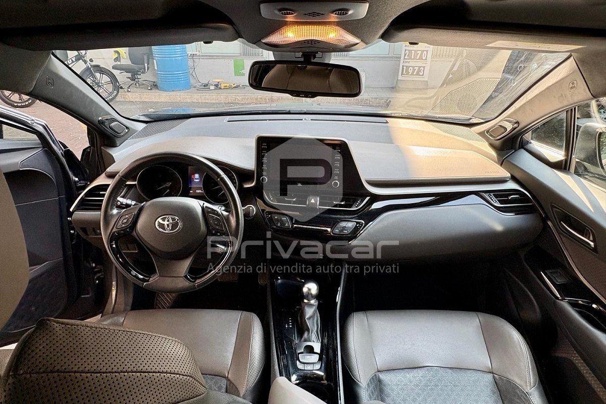 TOYOTA C-HR 2.0 Hybrid E-CVT Lounge