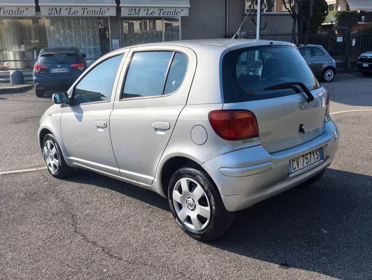 Toyota Yaris 1.0i 16V cat 5 porte Expo