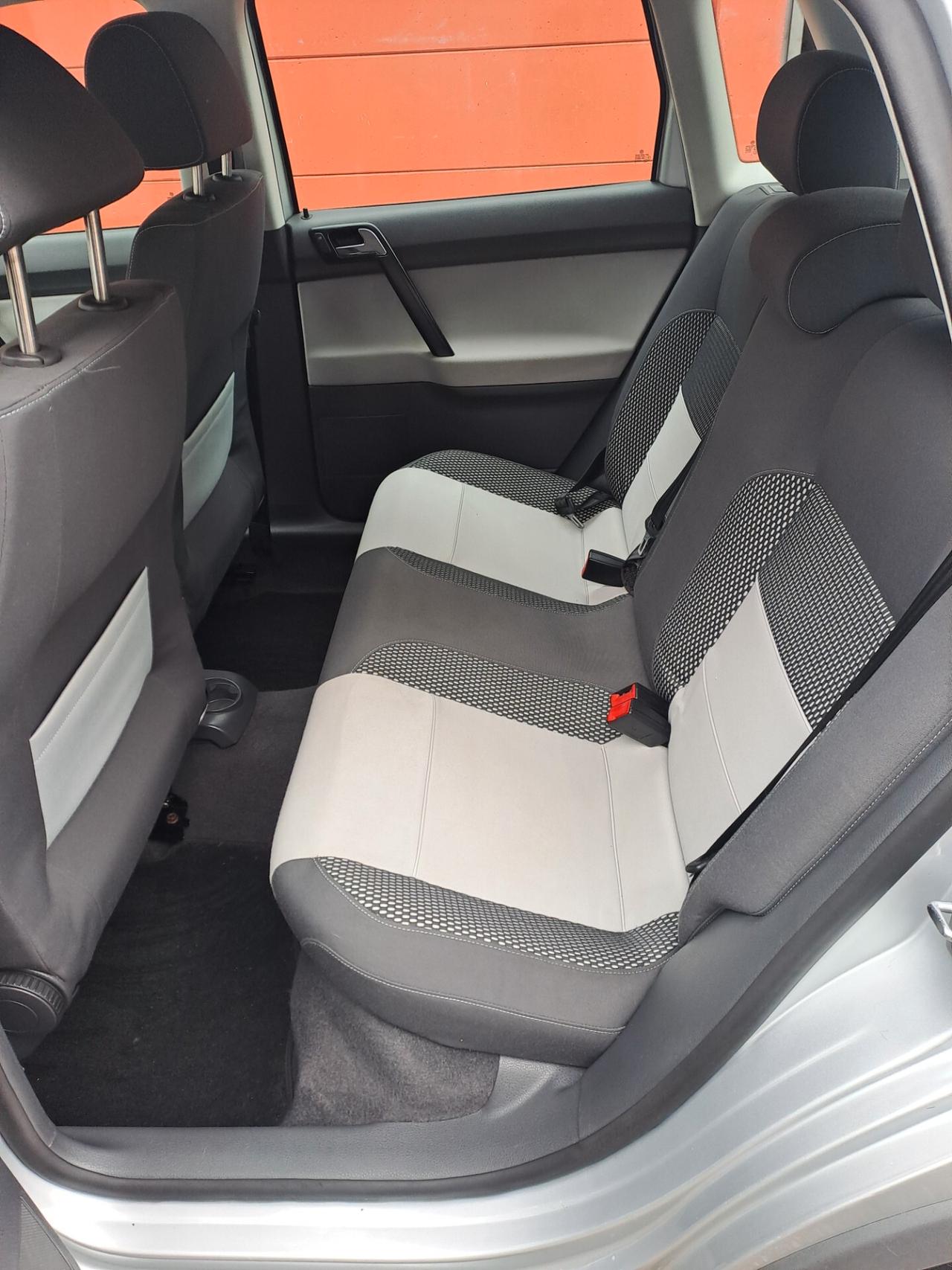 Volkswagen Polo 1.4/69CV TDI 5p. Sportline