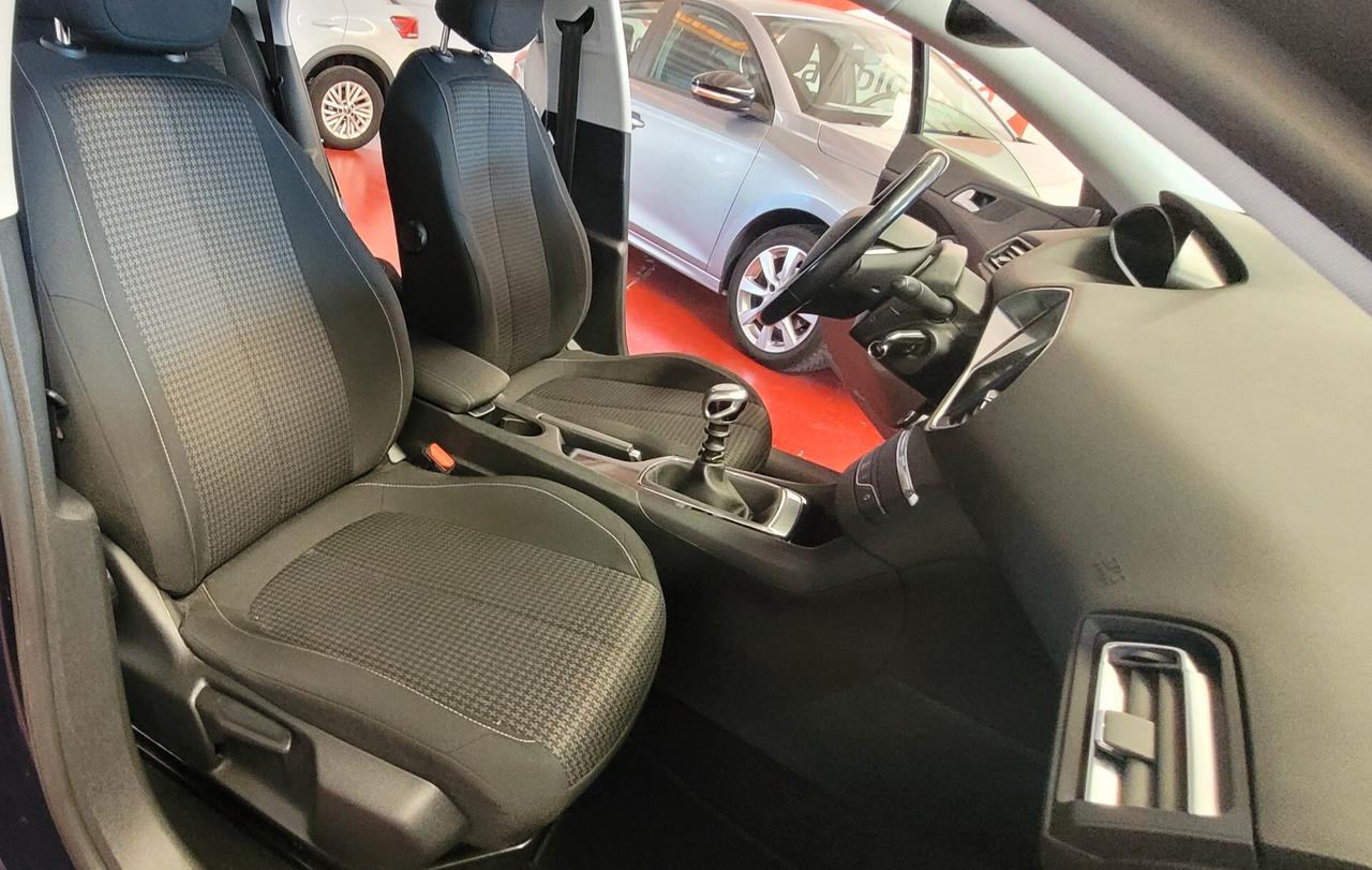 Peugeot 308 BlueHDi 130 S&S Active