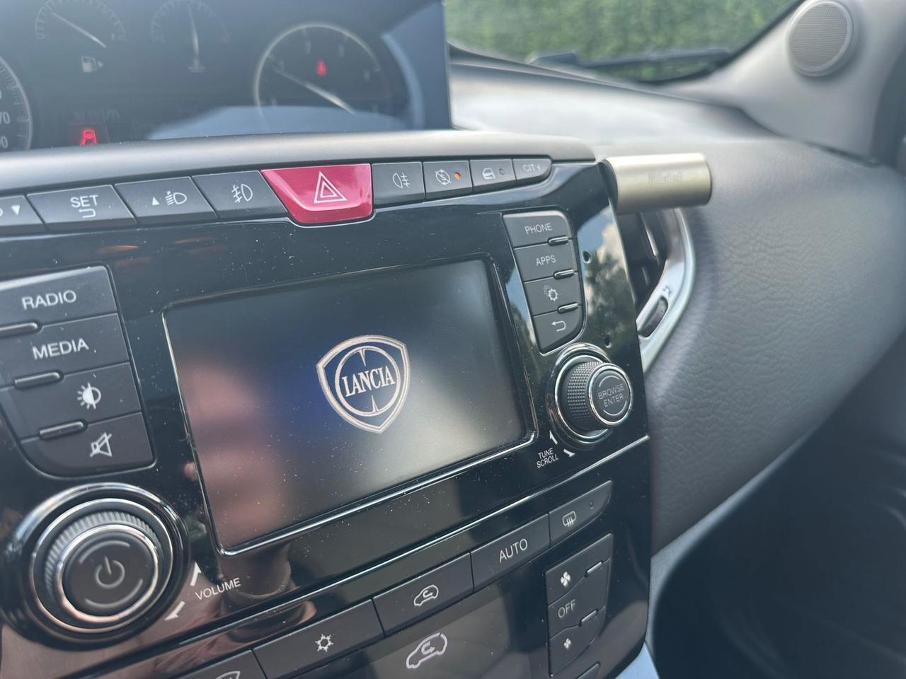 Lancia Ypsilon Platinum 1.3 MultiJet #6194