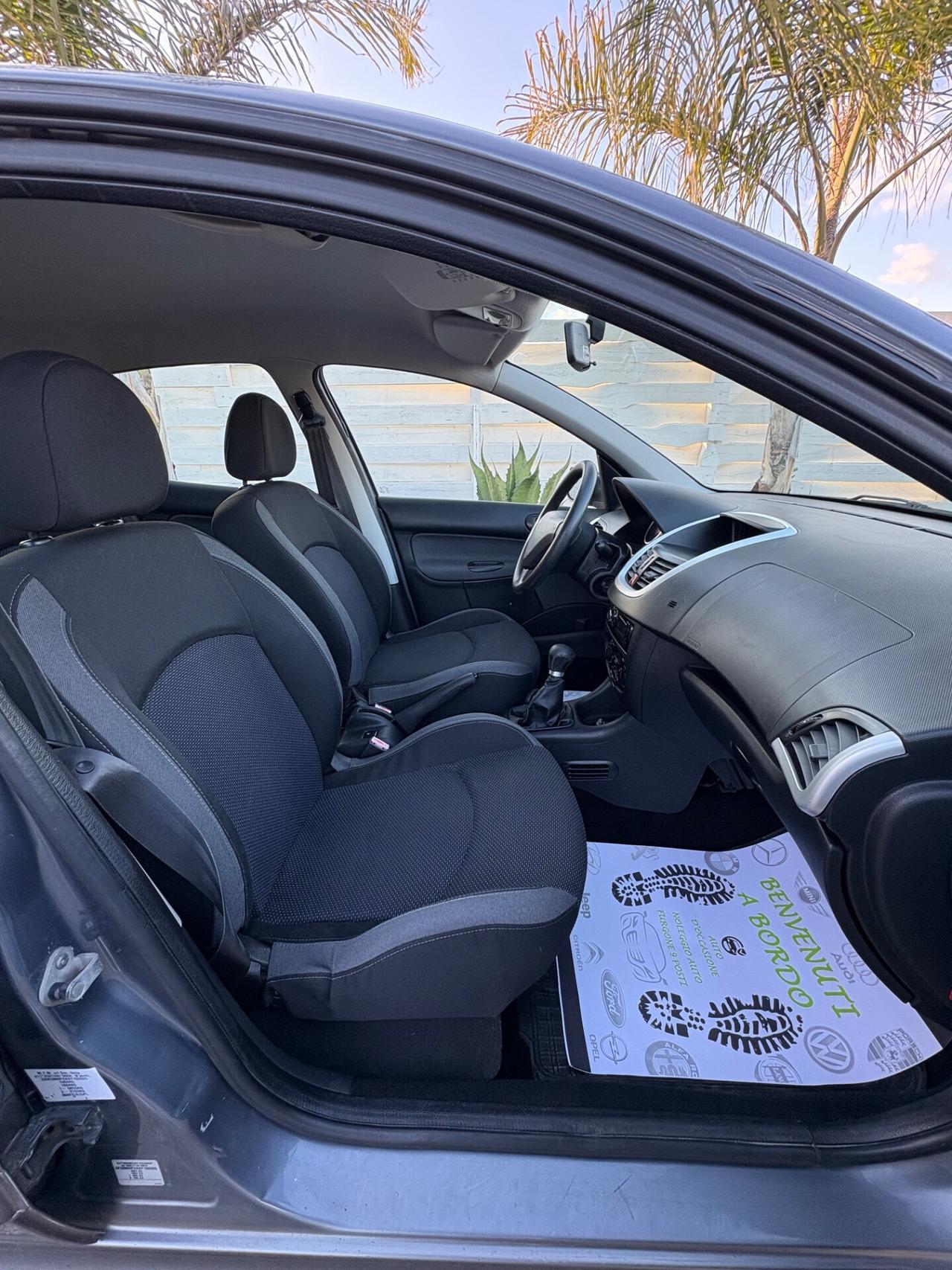 Peugeot 206 Plus 1.1 5p. GPL tagliando e distribuzione ok