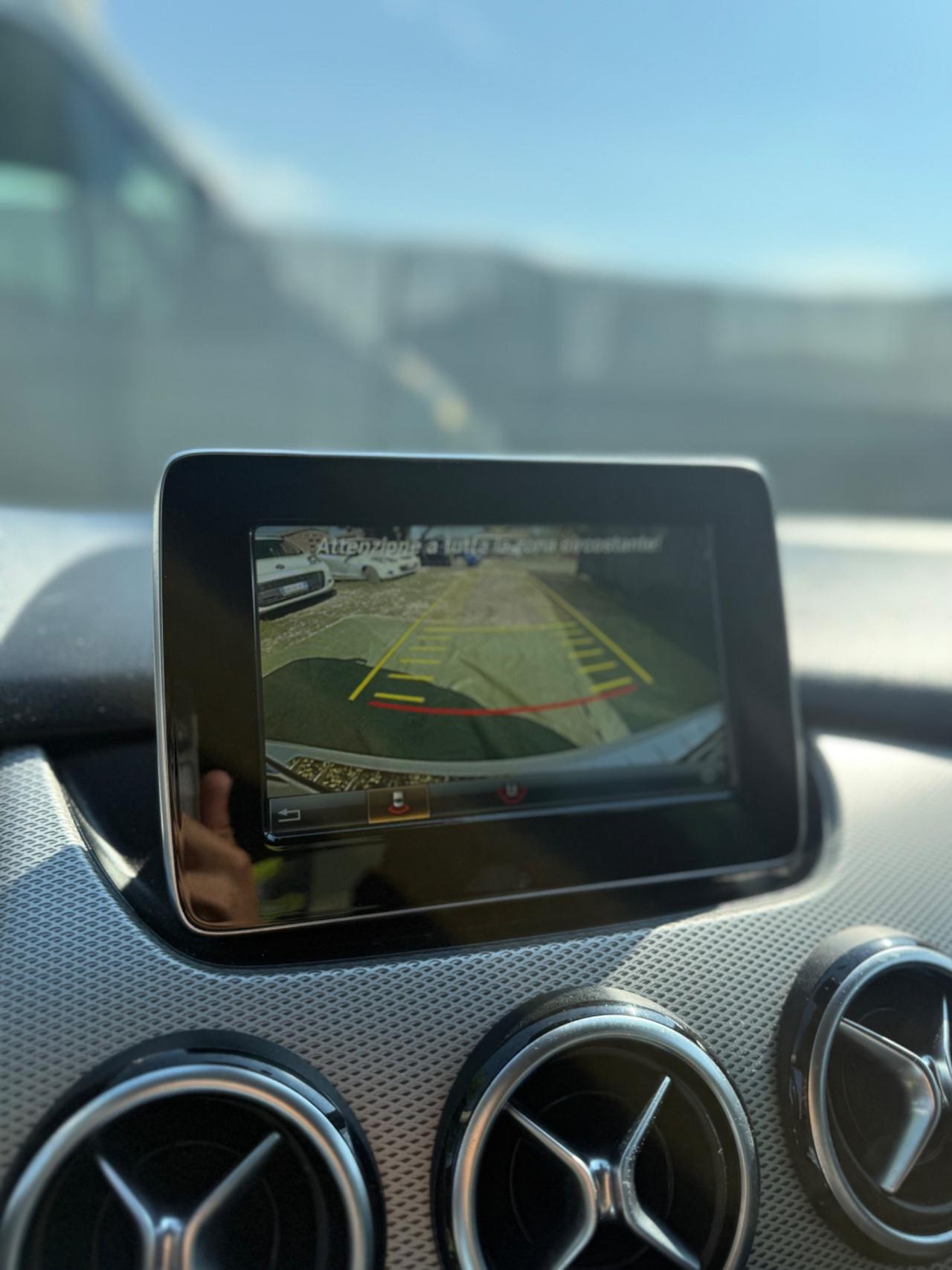 Mercedes B 180 DIESEL EURO 6 AUTOMATIC PREMIUM