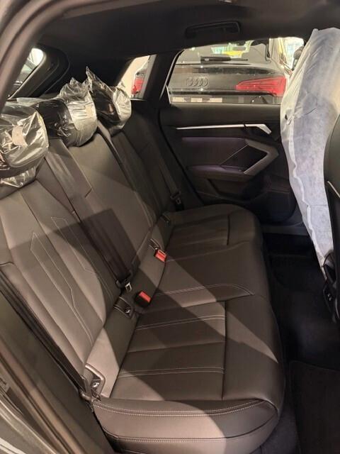 Audi A3 Sportback Black-line 35 2.0 tdi s-tronic