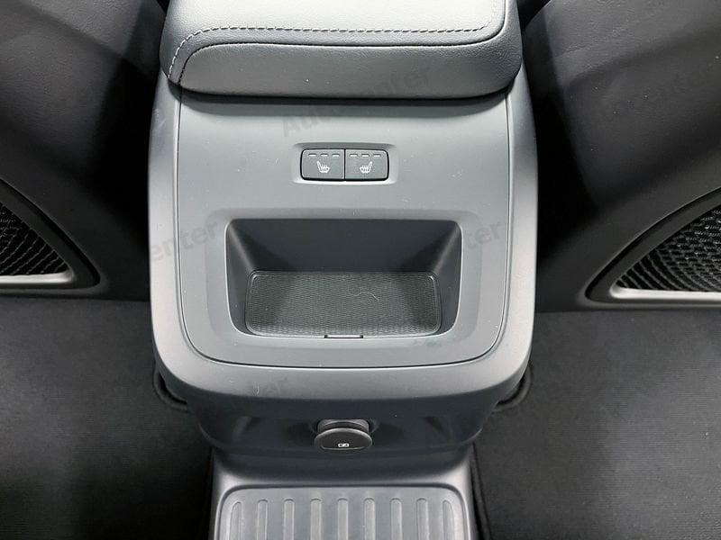 Volvo XC60 XC60 T6 PLUG IN PHEV ULTRA BALCK EDITION AWD AUT