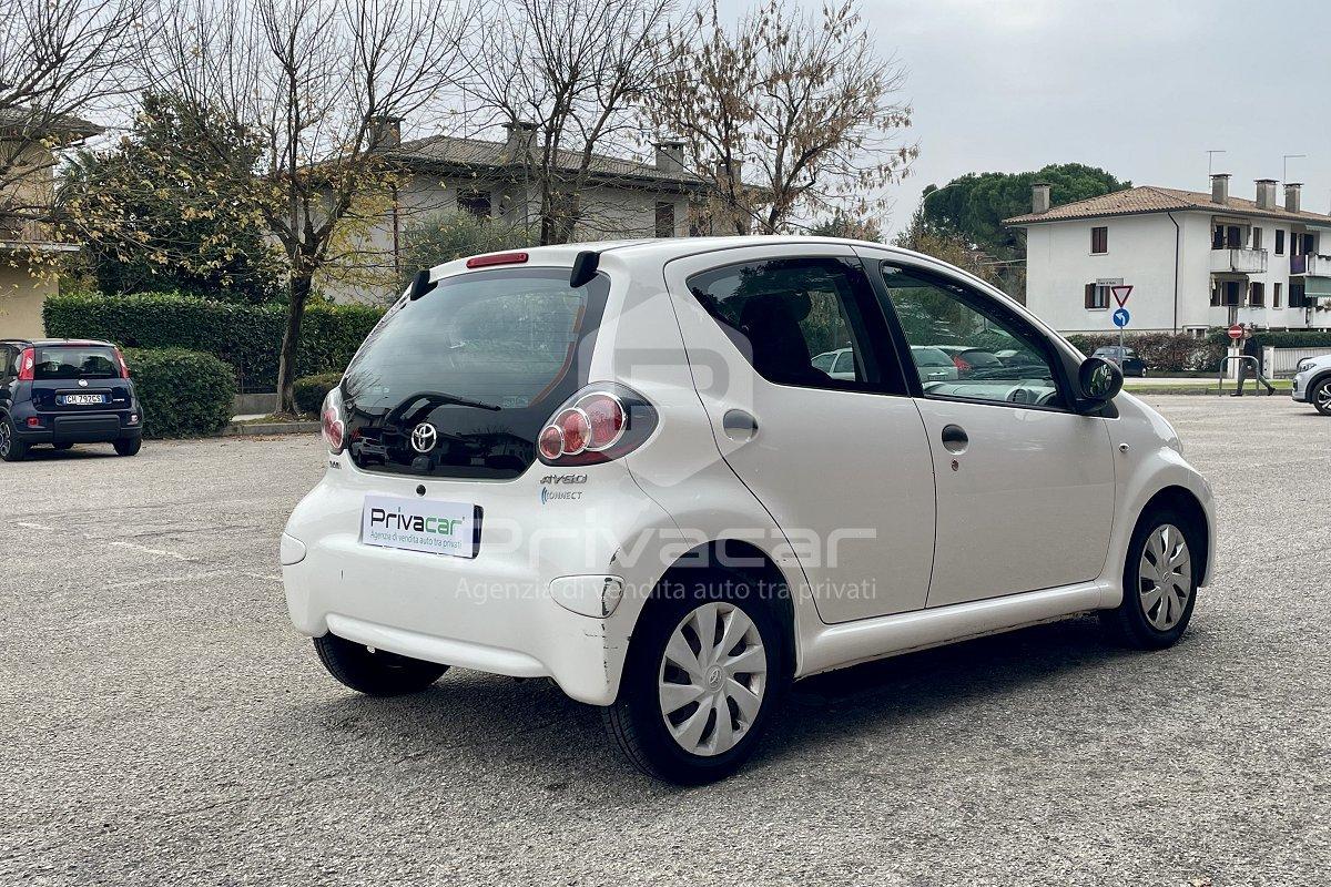 TOYOTA Aygo 1.0 12V VVT-i 5 porte Active Connect