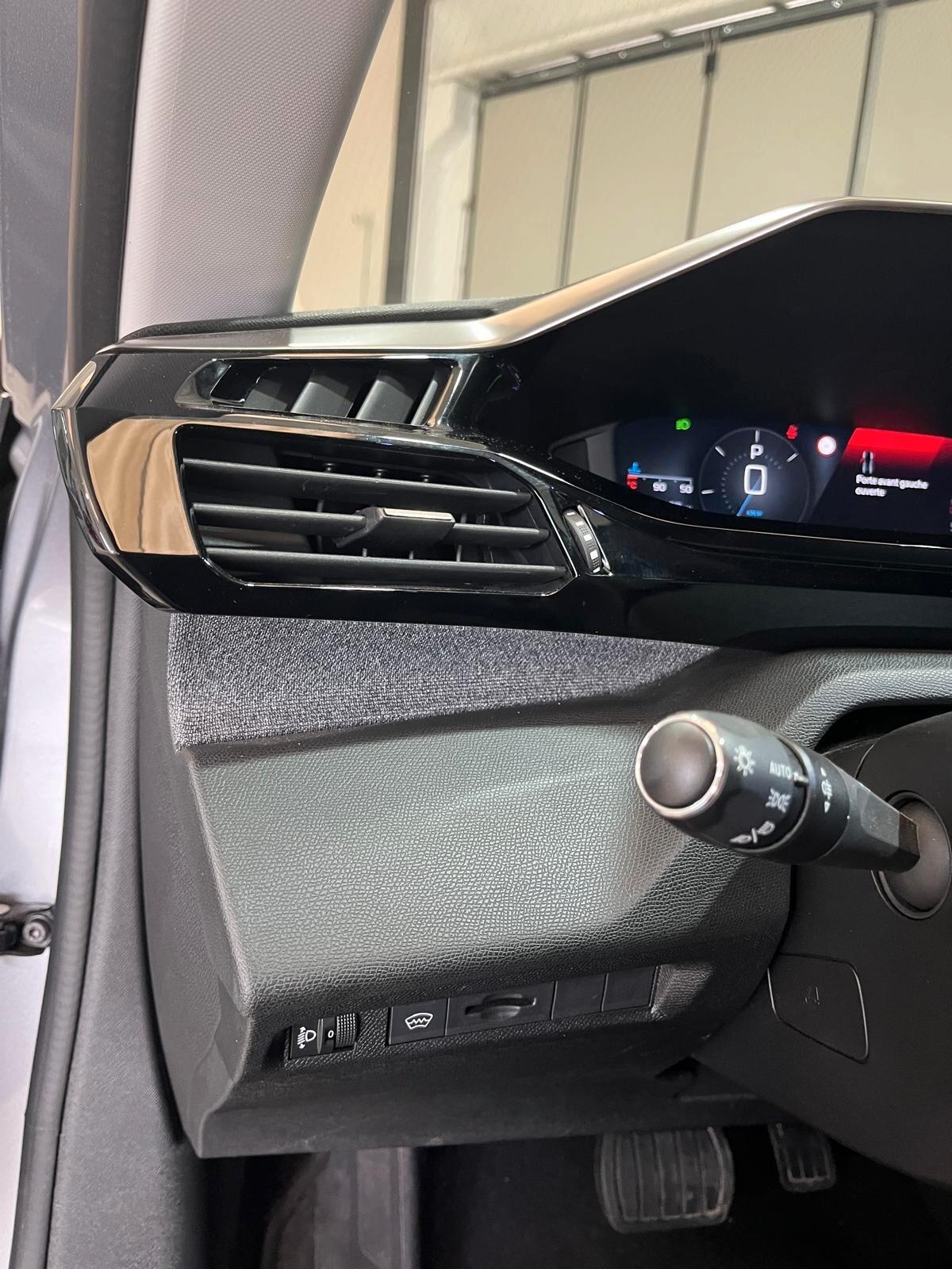 Peugeot 408 PureTech 130 S&S EAT8 Allure