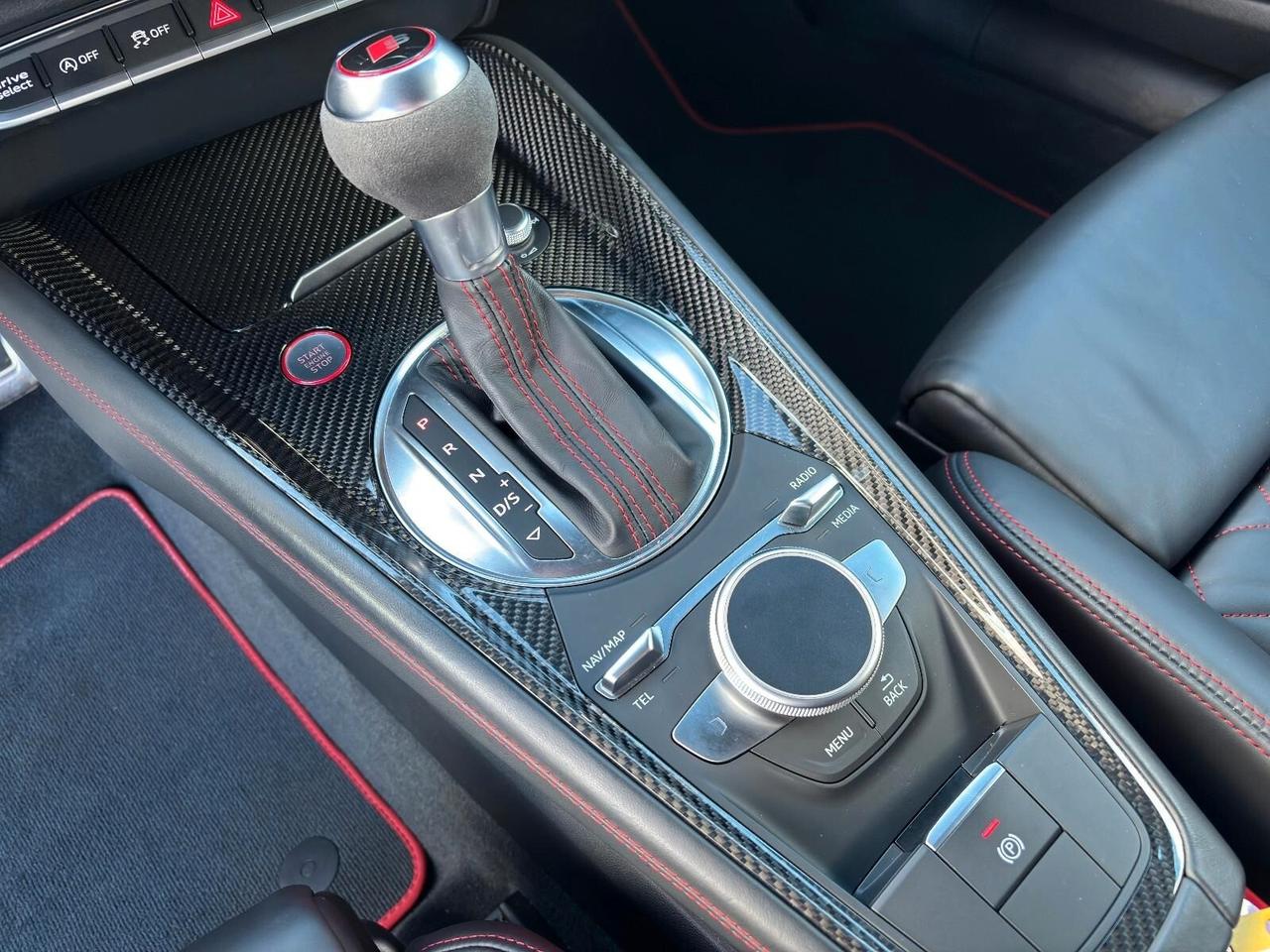 Audi TT TTS Coupé TFSI quattro S tronic Competition