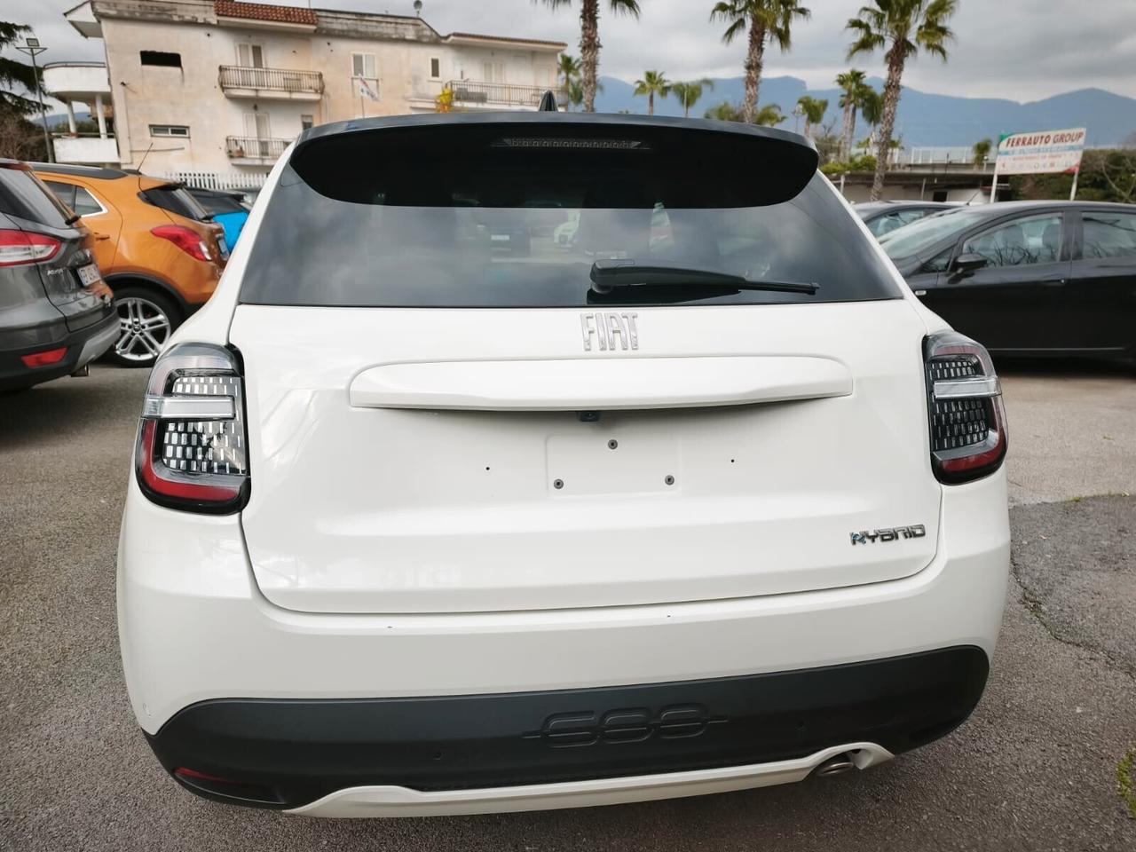 Fiat 600 Hybrid 110 CV DCT MHEV La Prima