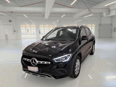 MERCEDES-BENZ GLA 180 D AUTOMATIC BUSINESS EXTRA CROSSOVER