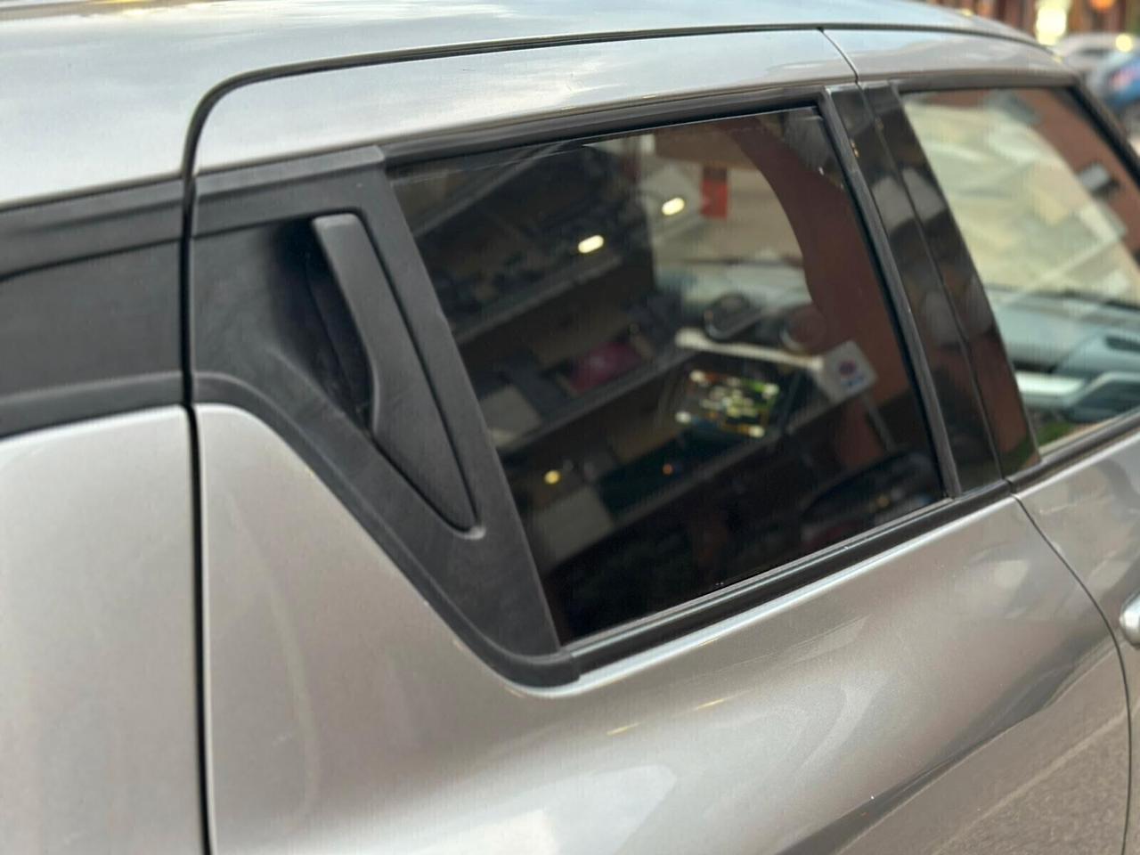 Suzuki Swift 1.2 Hybrid Top