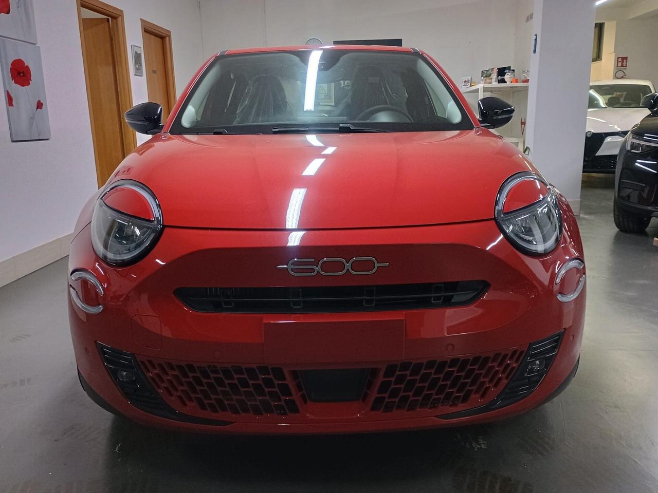 Fiat 600 Hybrid 110 CV DCT MHEV ICON SERIE SPECIALE