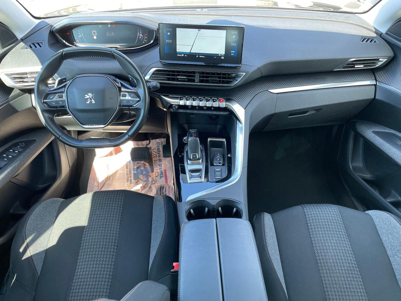 Peugeot 3008 1.5 BlueHDi 130cv EAT8 Active Business-NAVIGATORE-RETROCAMERA