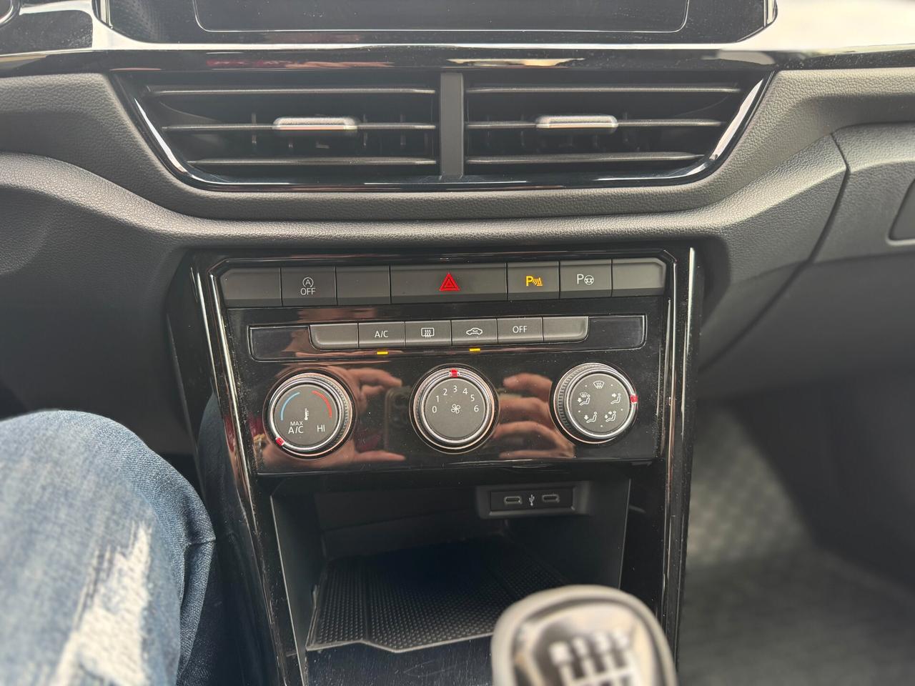 VOLKSWAGEN T-ROC 1.5TURBO BENZINA