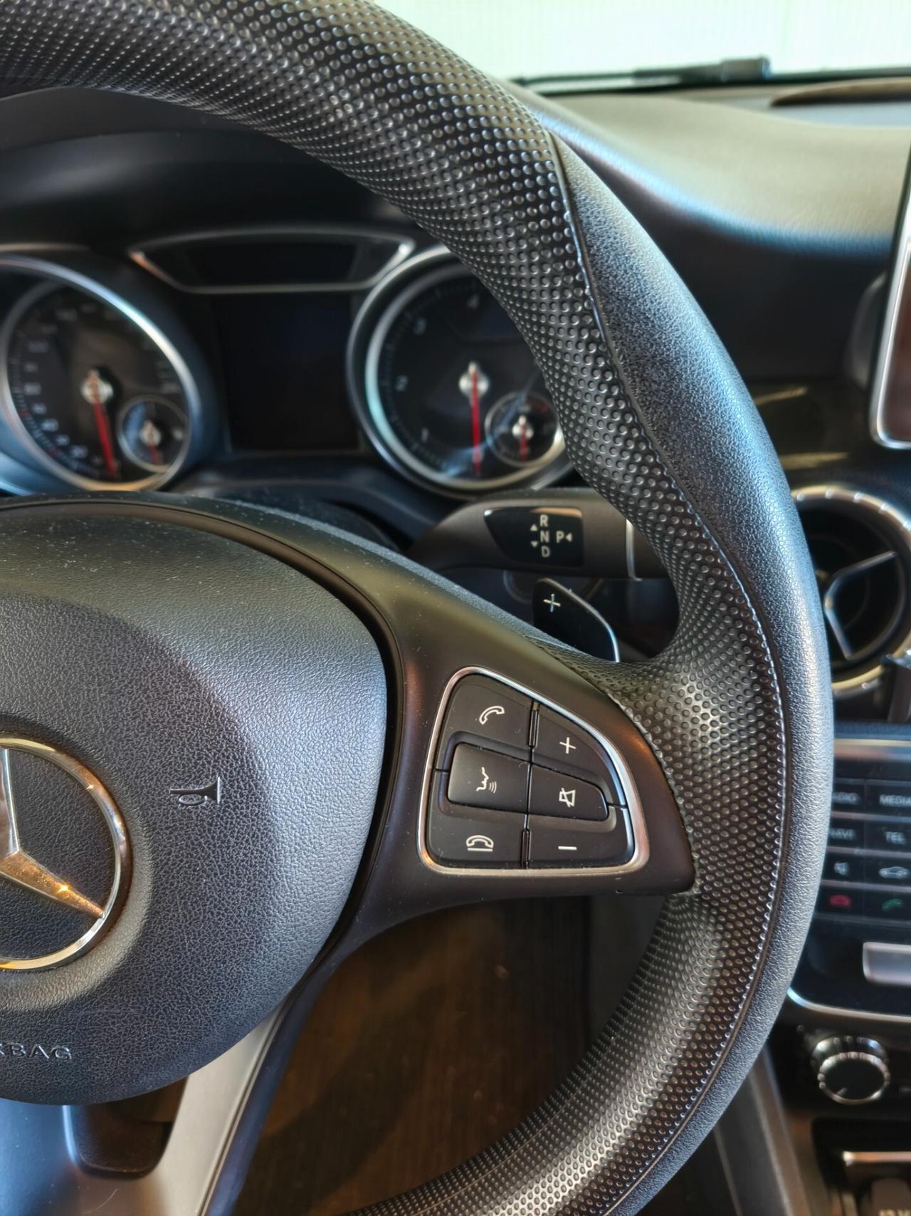 Mercedes-benz CLA 200 d 4Matic Automatic Premium