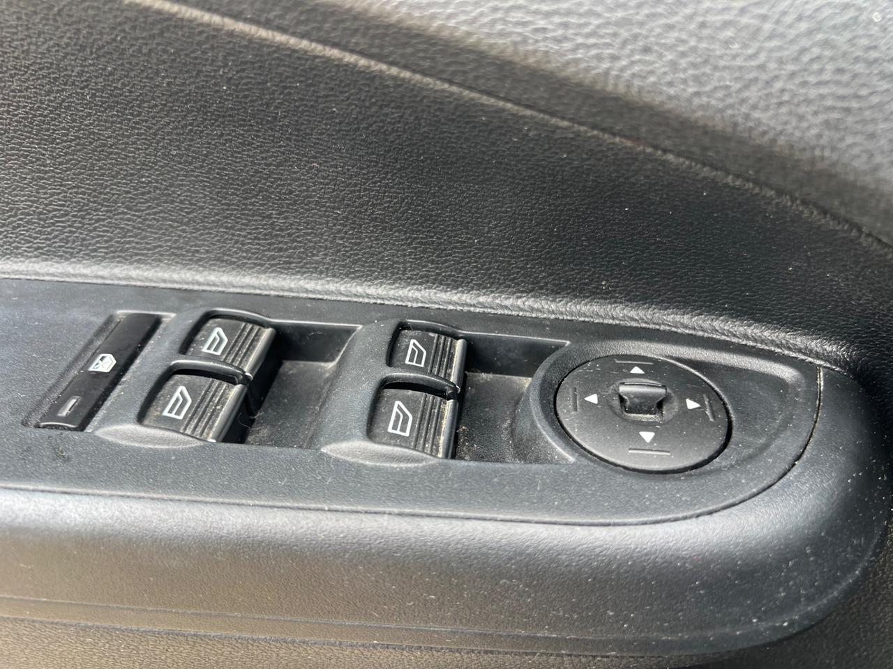 Ford B-Max 1.4 GPL Plus permute rate garanzia