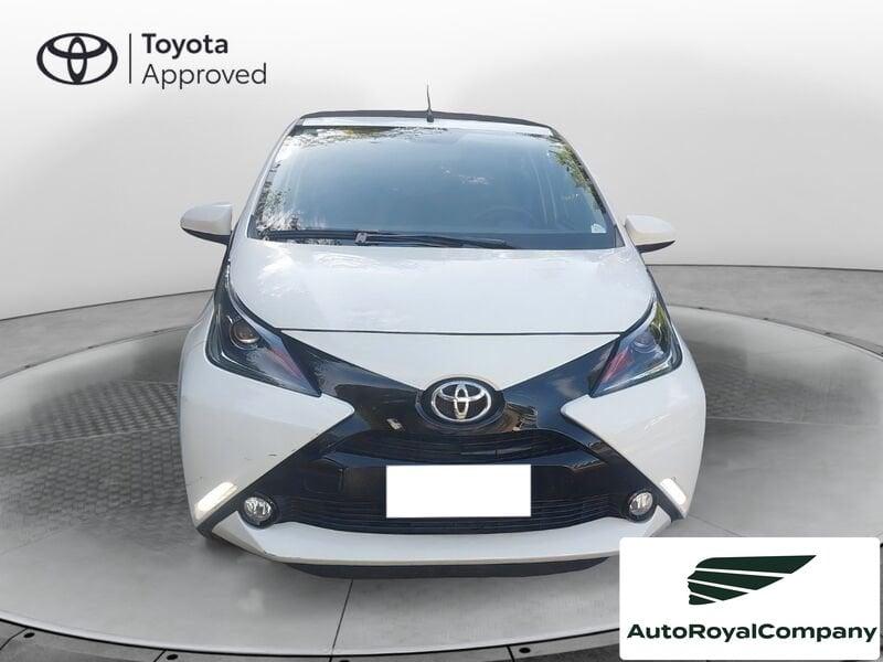 Toyota Aygo 1.0 VVT-i x-wave km 11600