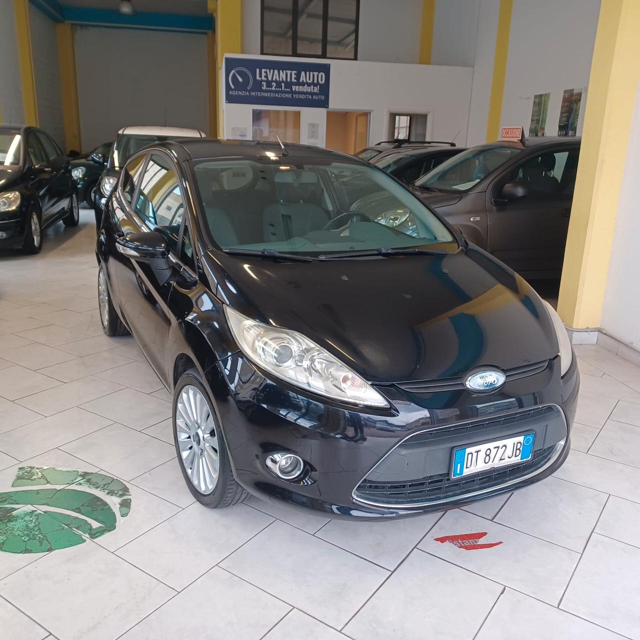 ECONOMICA BUONO STATO FIESTA 1.2 NEOPATENTATI
