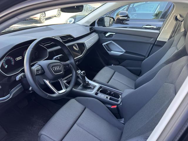 AUDI Q3 Sportback 35 TFSI S-Tronic S Line Black Edition