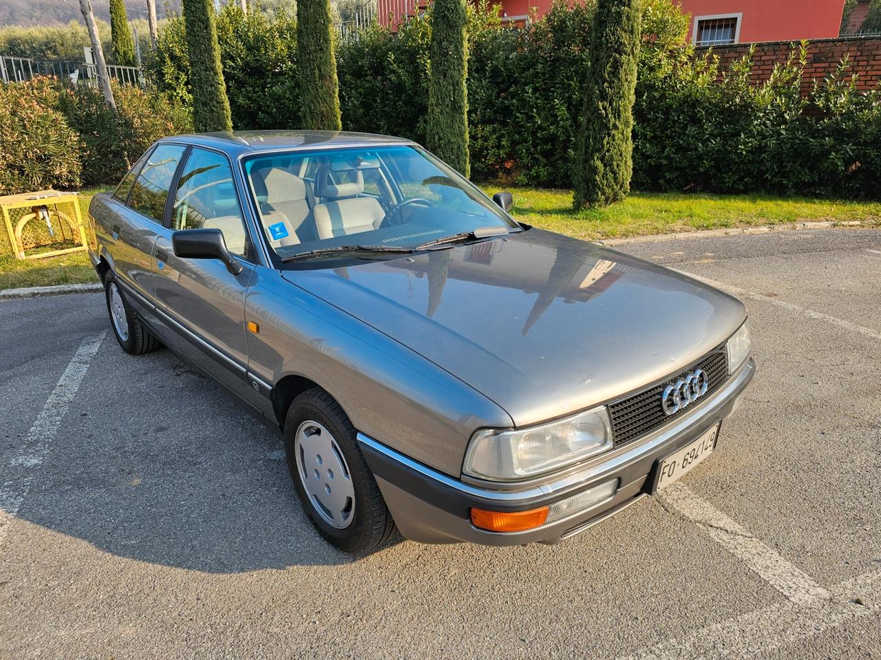 Audi 90 2.0