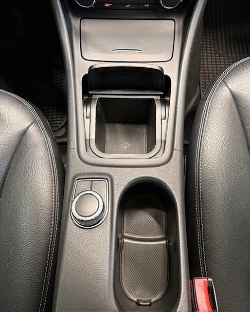 Mercedes-benz GLA 180 d Automatic Enduro