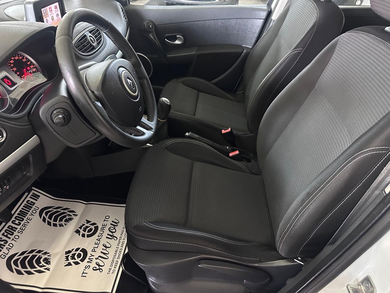 Renault Clio 1.2 Benzina 16V 5 porte Luxe Ok Neopatentati