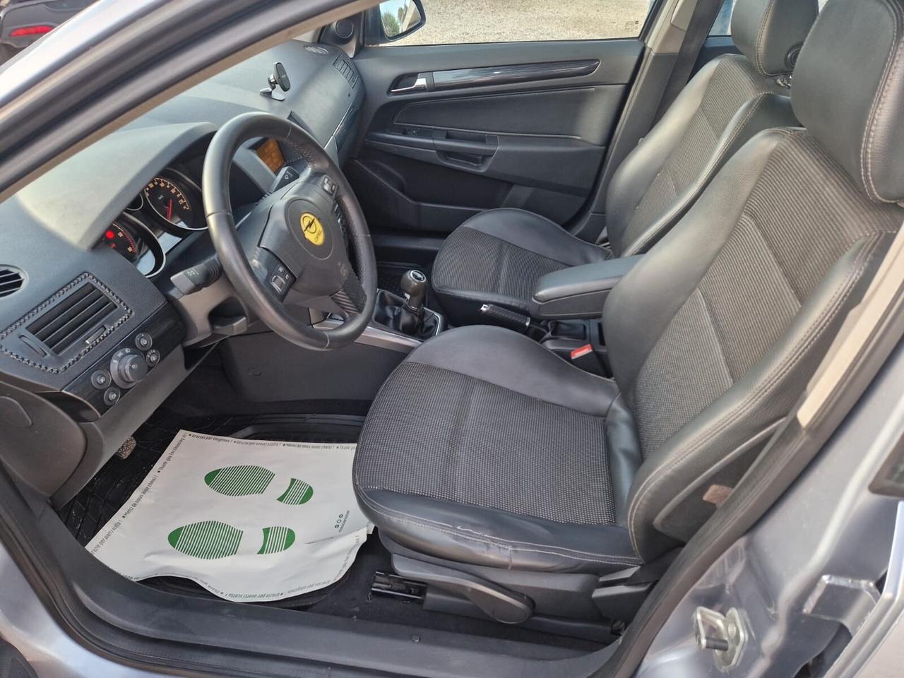 Opel Astra 1.9 16V CDTI 150CV Station Wagon Cosmo