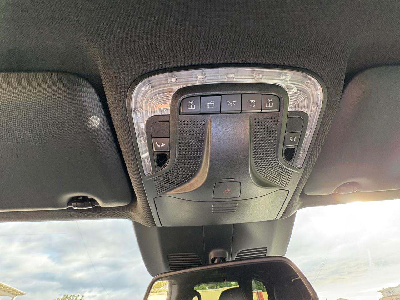 Mercedes-Benz V 250 D Sport #7468