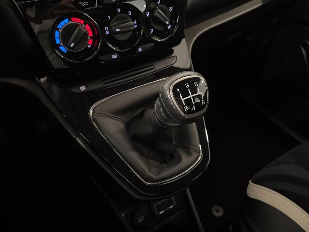 Lancia Ypsilon 5 Porte 1.2 Silver