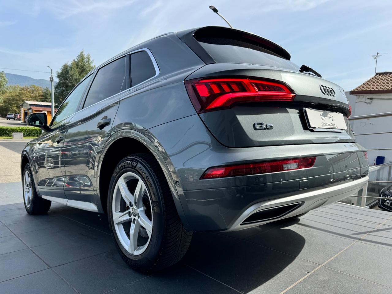 Audi Q5 40 TDI quattro S tronic S line plus