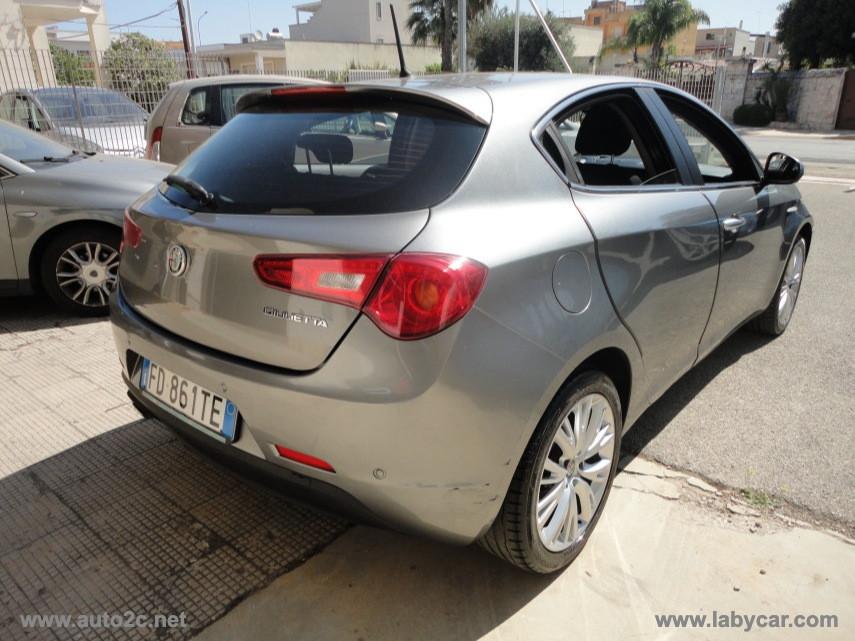 ALFA ROMEO Giulietta 1.6 JTDm-2 120 CV Distinctive