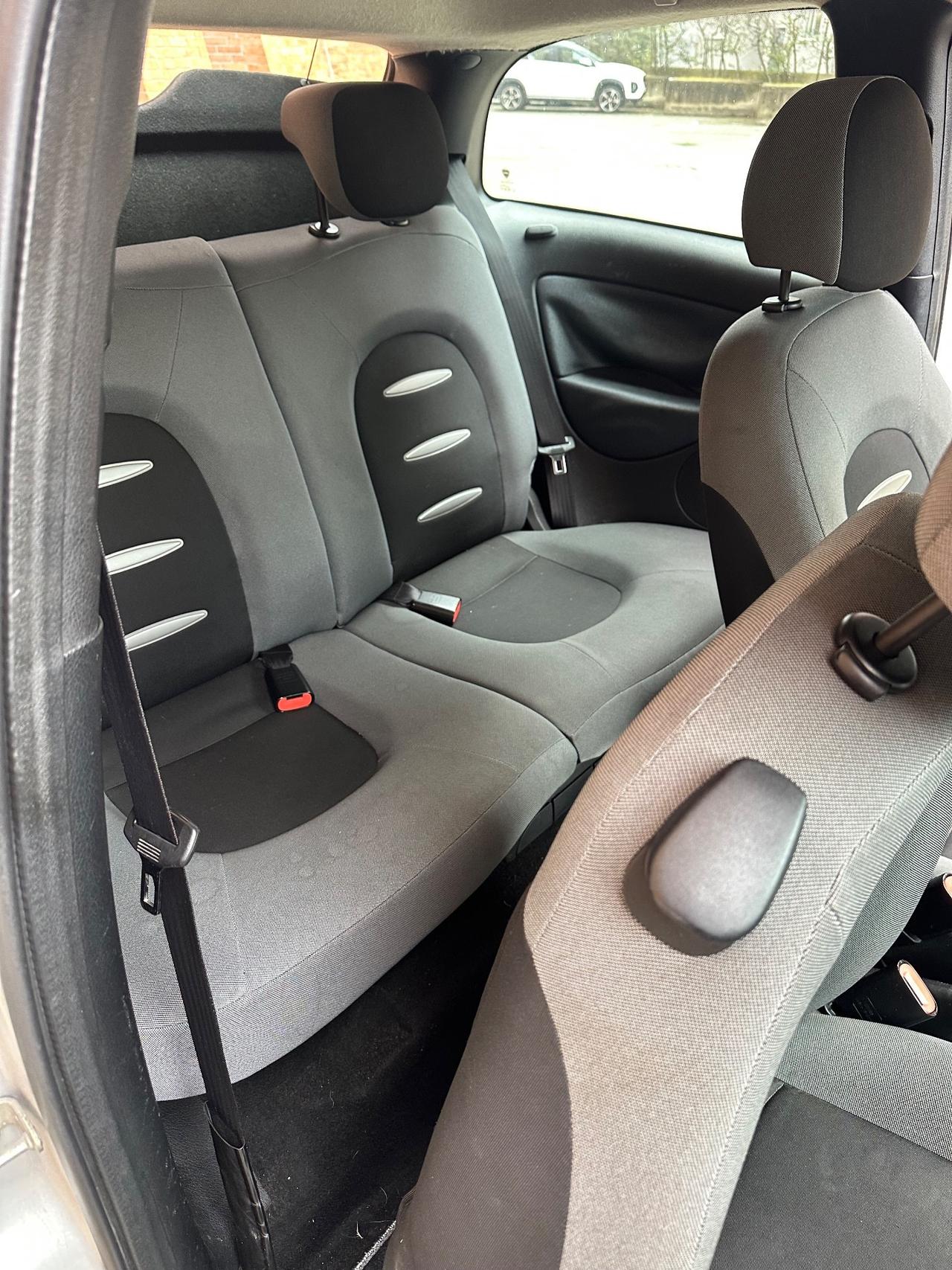 Lancia Ypsilon 1.2 Argento