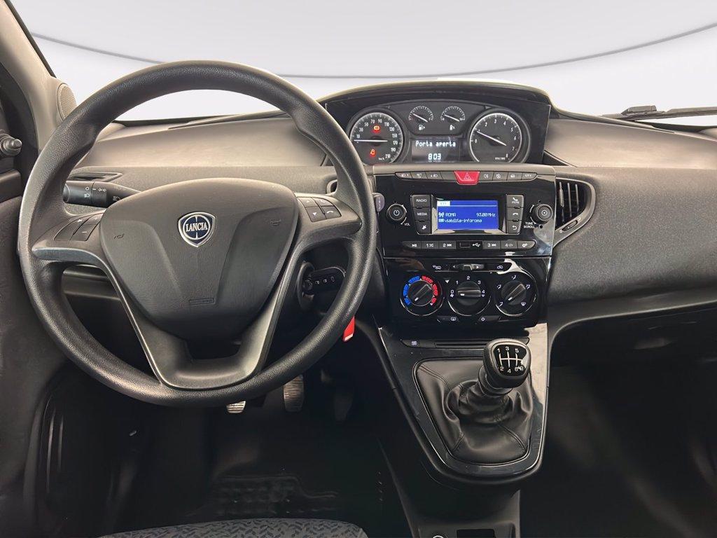 LANCIA Ypsilon 1.0 firefly hybrid silver s&s 70cv del 2022