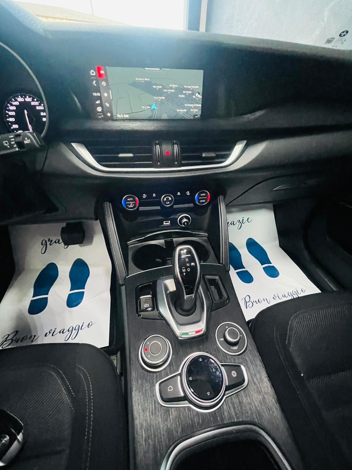 Alfa Romeo Stelvio 2.2 Turbodiesel 190 CV AT8 RWD Business