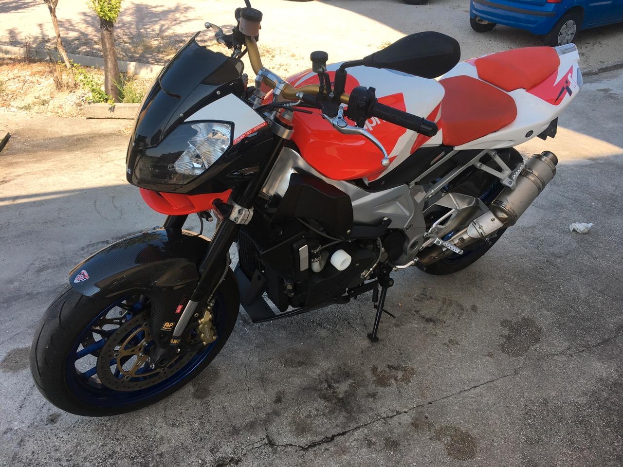 Aprilia Tuono 1000 R R