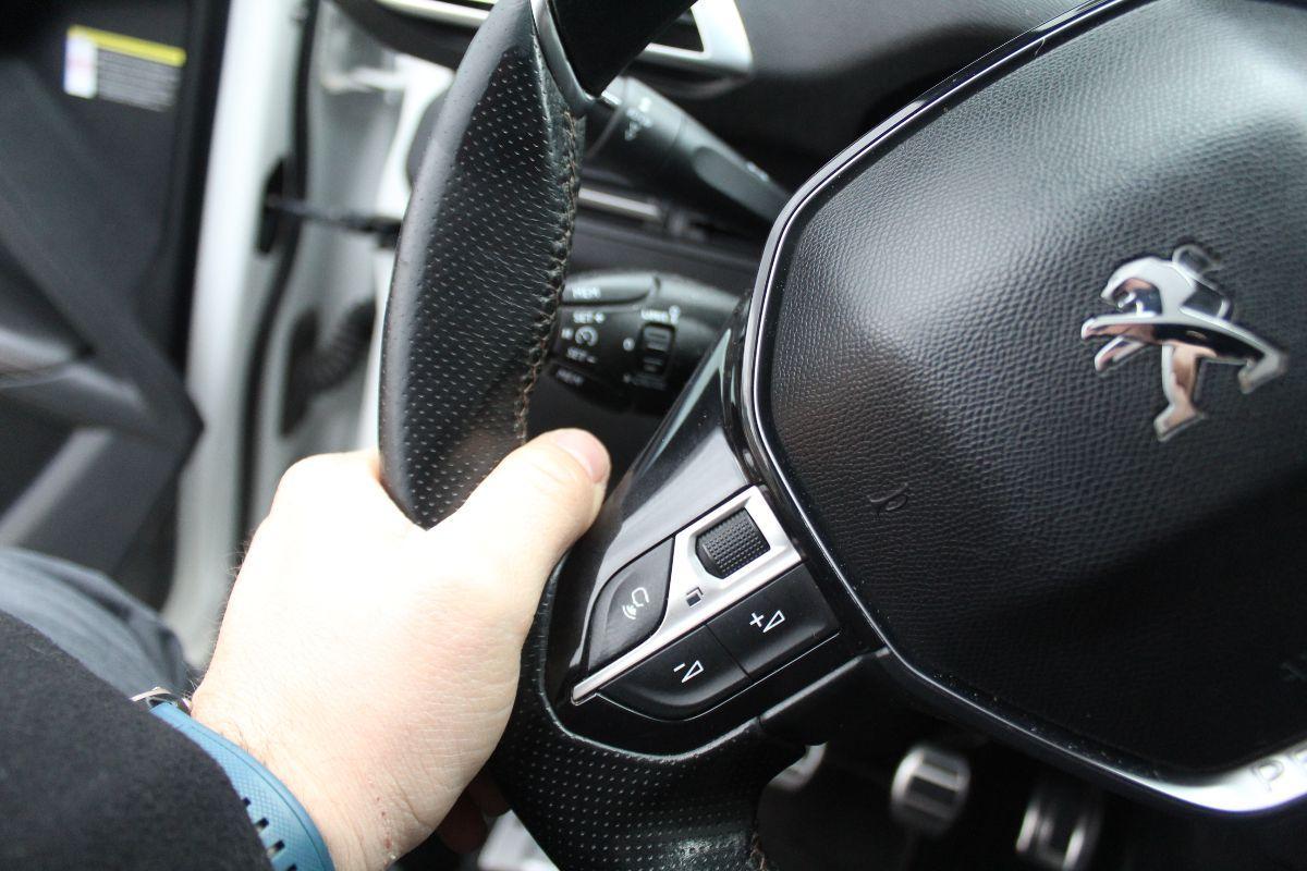 PEUGEOT - 3008 - BlueHDi 120 S&S GT Line