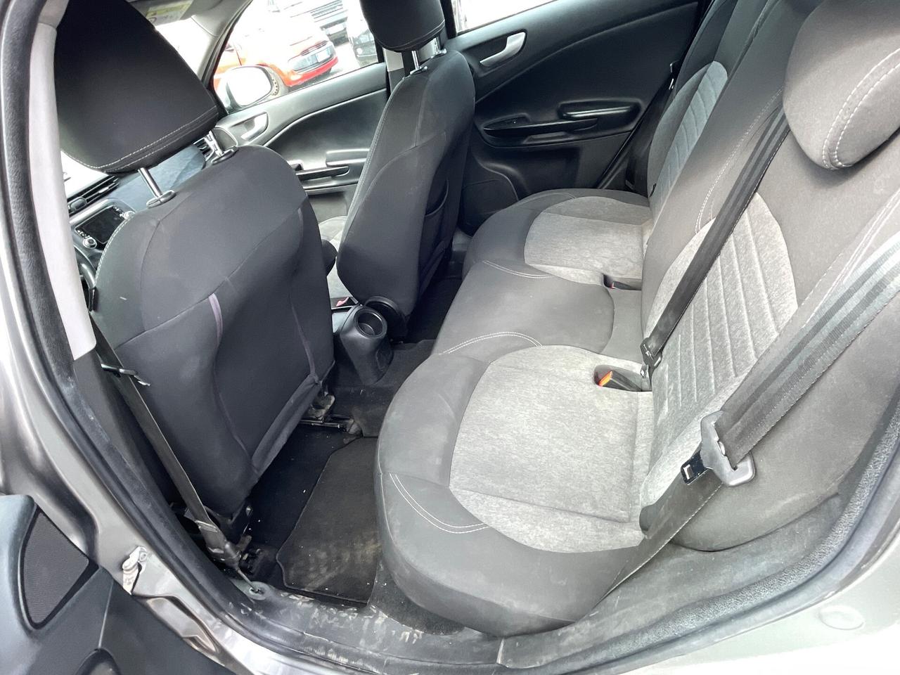 Alfa Romeo Giulietta 1.6 JTDm 120 CV EURO6 . Garanzia 12 mesi