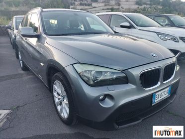 BMW - X1 xdrive18d Attiva