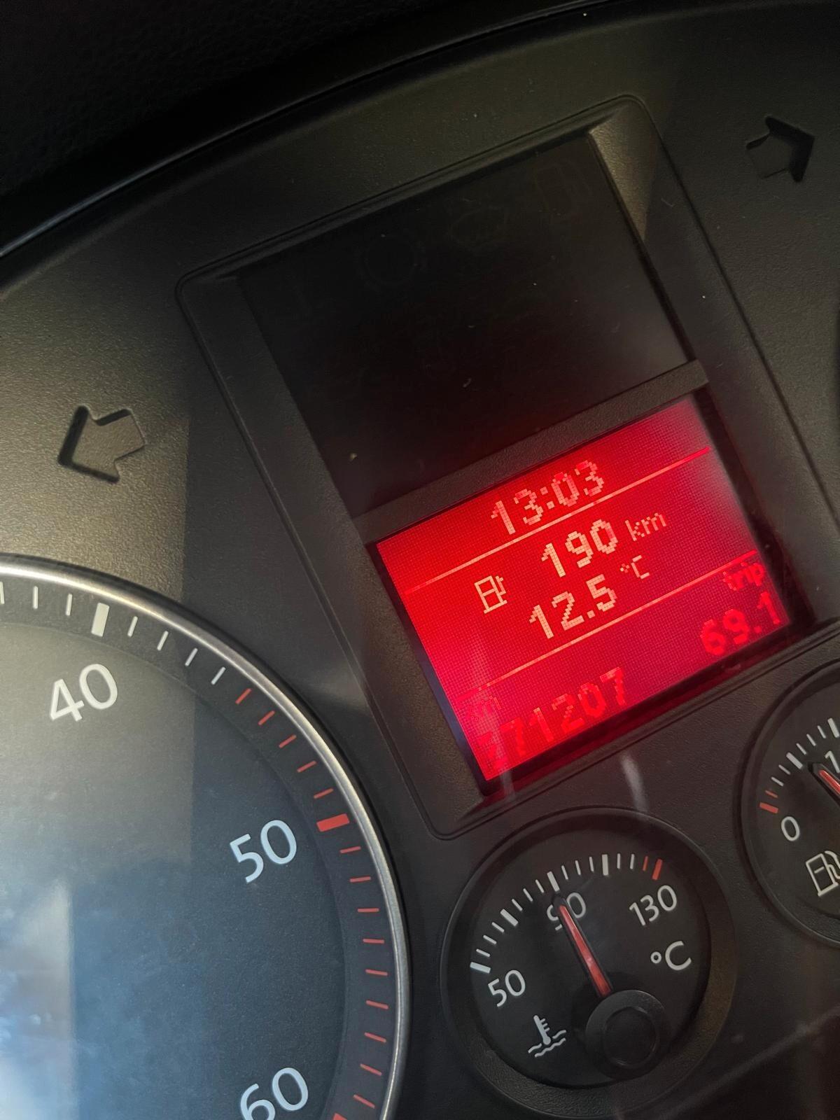 Volkswagen Golf 2.0 16V TDI 5p. Sportline