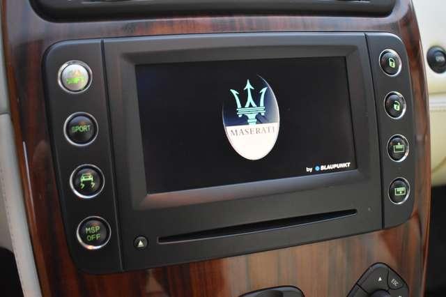 Maserati Quattroporte 4.2 V8