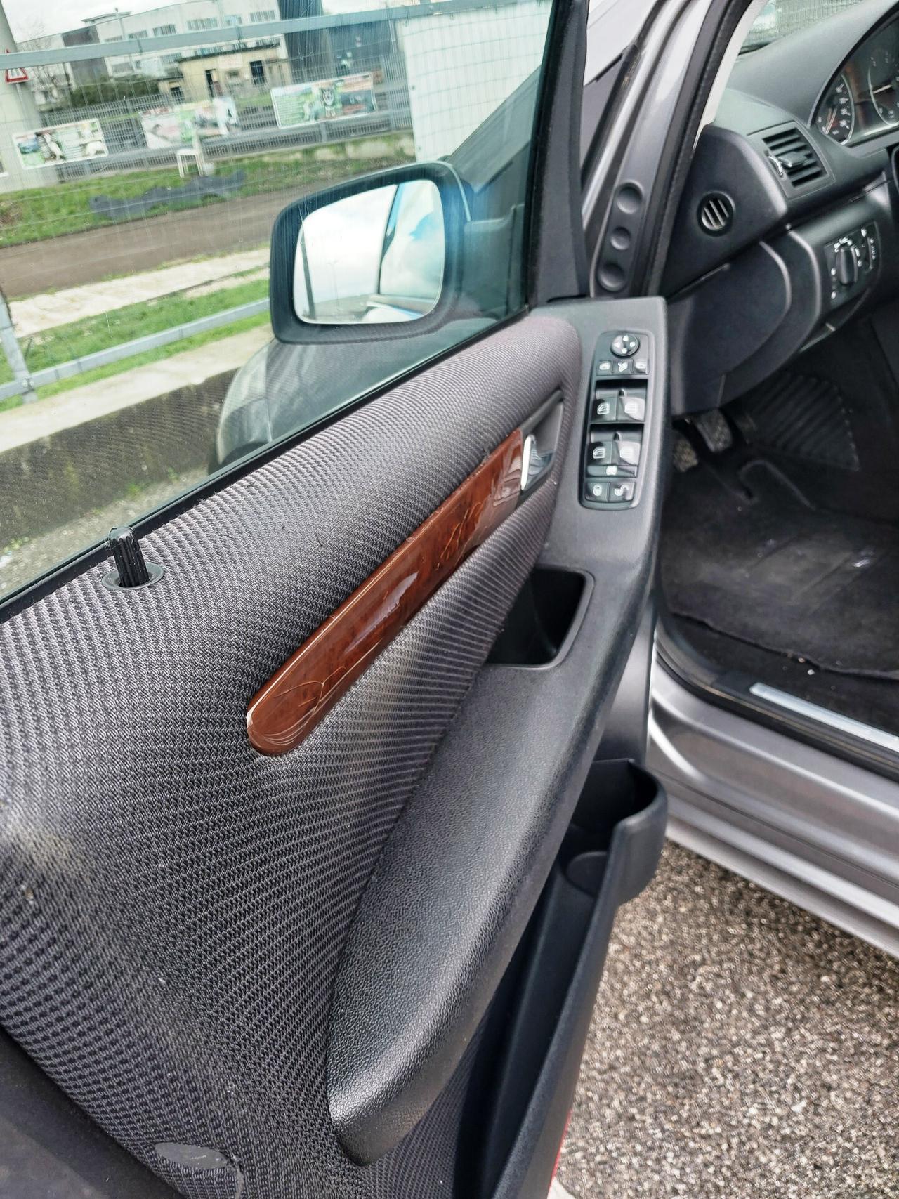 MERCEDES A 180 CDI ELEGANCE 10/2011