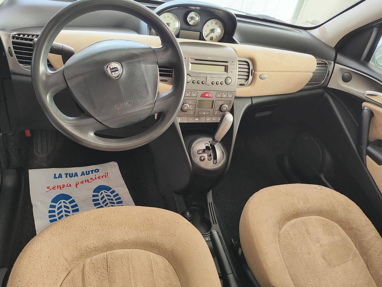 Lancia Ypsilon 1.3 Multijet automatica