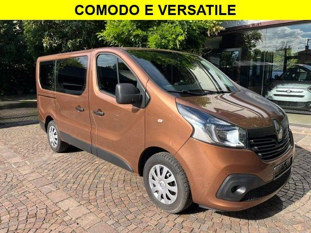 RENAULT Trafic 1.6 dCi 120CV 8 POSTI