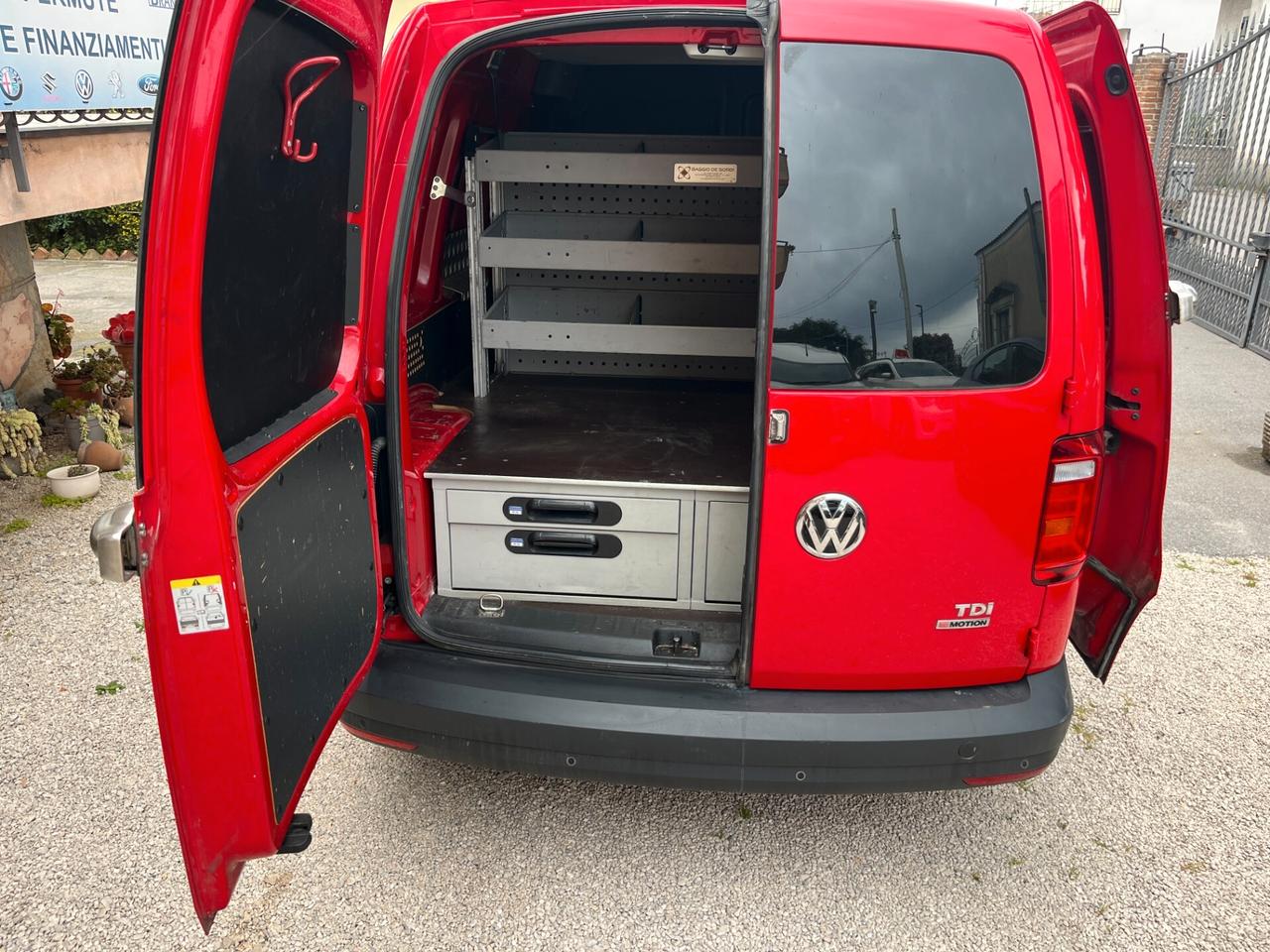 VOLKSWAGEN CADDY 2.0 4MOTION 110cv 2015 (4x4)