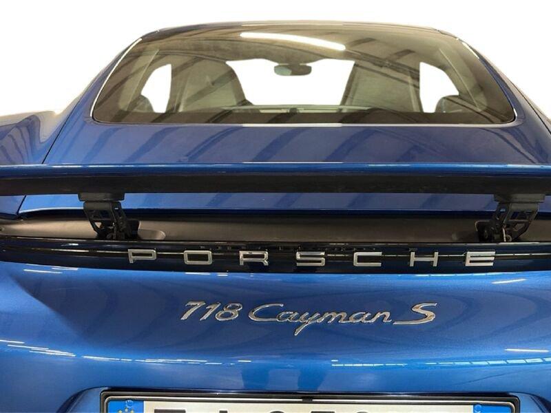 Porsche 718 Cayman S