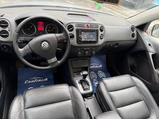 VOLKSWAGEN Tiguan 2.0 16V TDI tiptronic Sport&StyleTETTO PANORAMICO