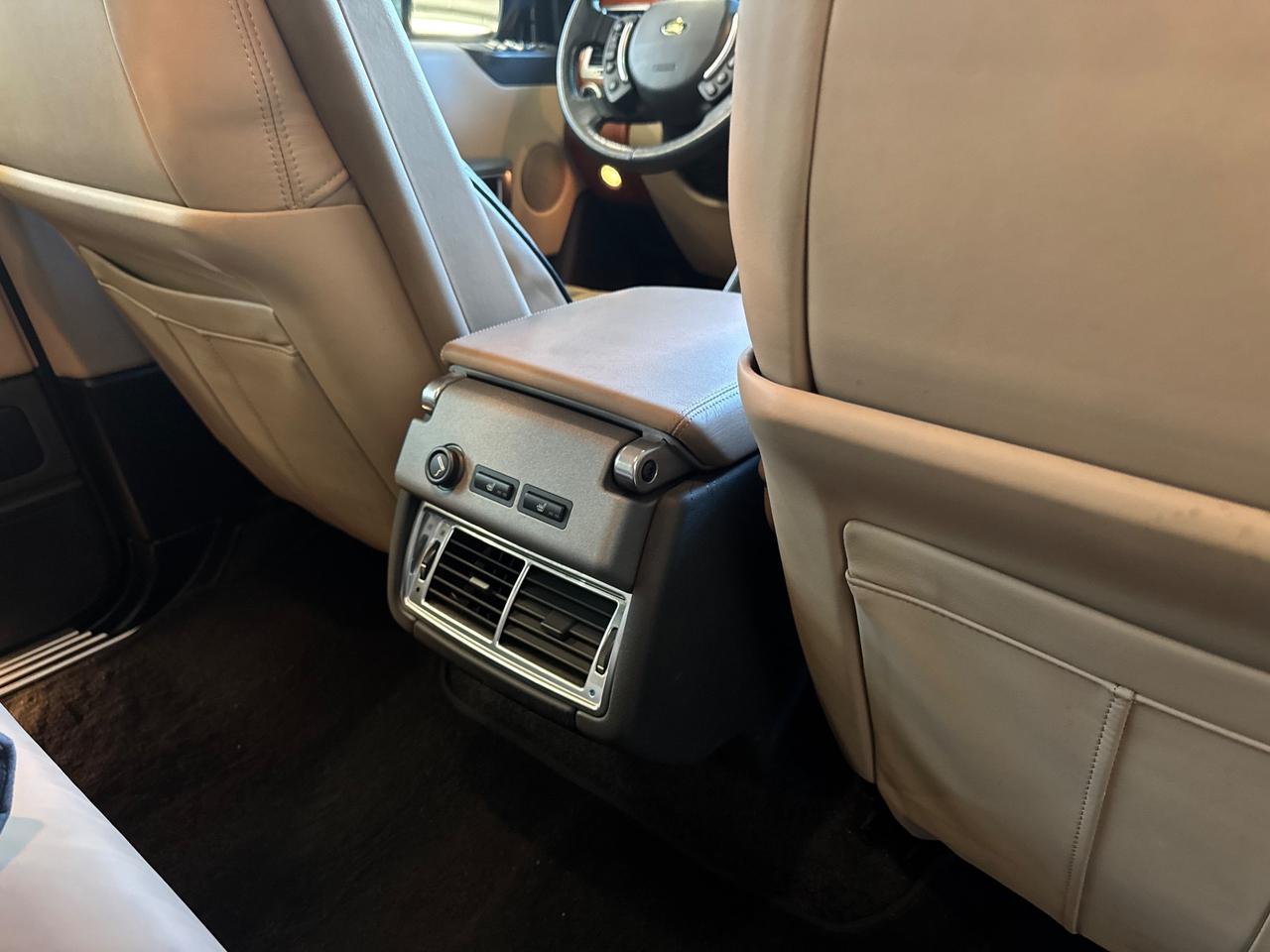 Land Rover Range 3.0 Td6 Vogue UNICO PROPRIETARIO, FATTURE SOSPENSIONI E CAMBIO