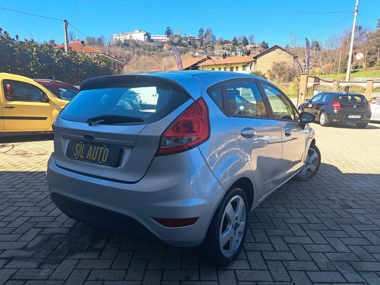 Ford Fiesta 1.4 / 68CV / OK NEOPATENTATI