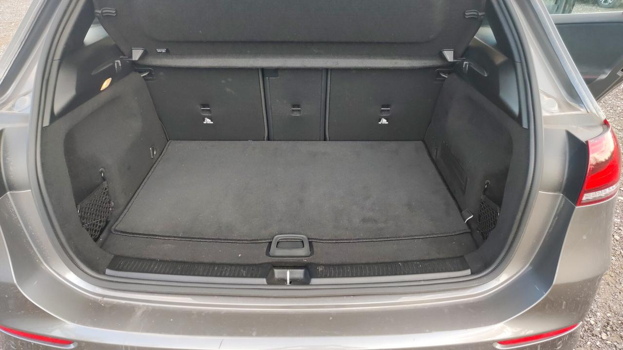 Mercedes-benz B 180 116CV PREMIUM AMG **PREZZO REALE**SCHERMO GRANDE**